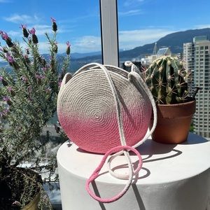 The sunset shoulder bag